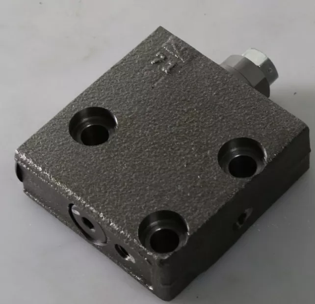 Komatsu PC200-8 Excavator PC Valve